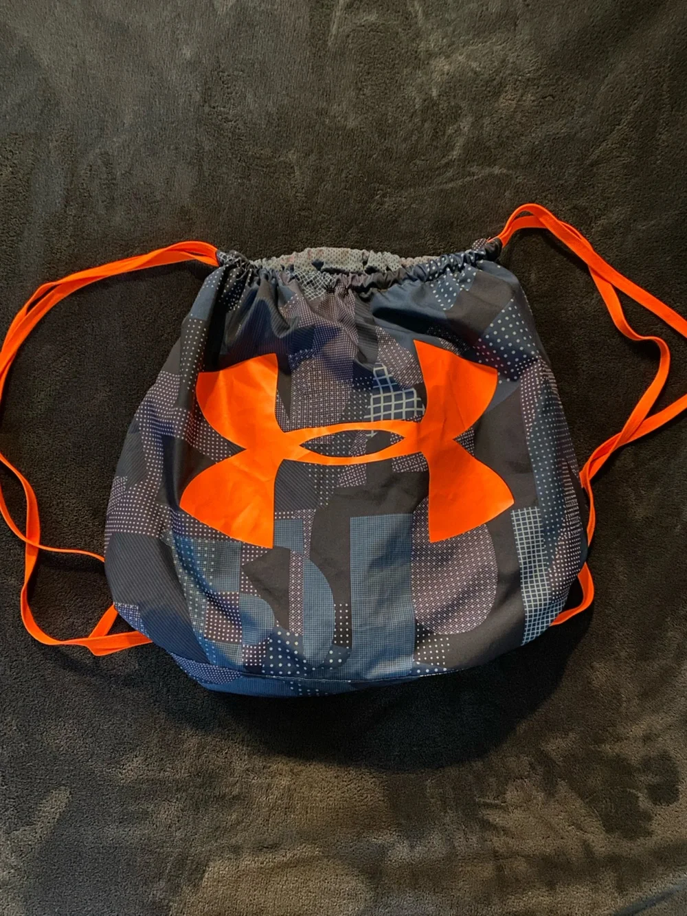 Under Armour Boys Navy Blue & Orange Hooded Windbreaker sackpack Jacket
